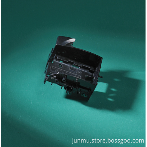 plastic injection moulding maker